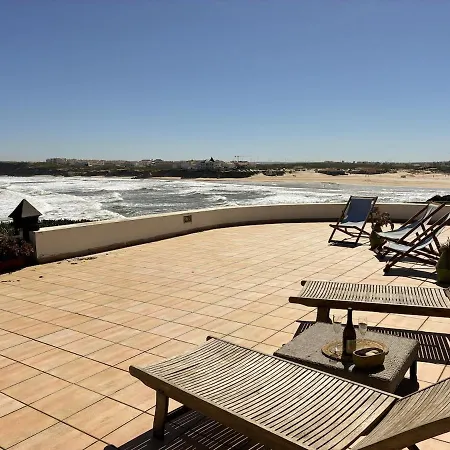 Oceanfront - Terrace & Sunrise Sea View Tatil Evi