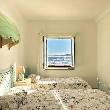 Tatil Evi Oceanfront - Terrace & Sunrise Sea View Baleal